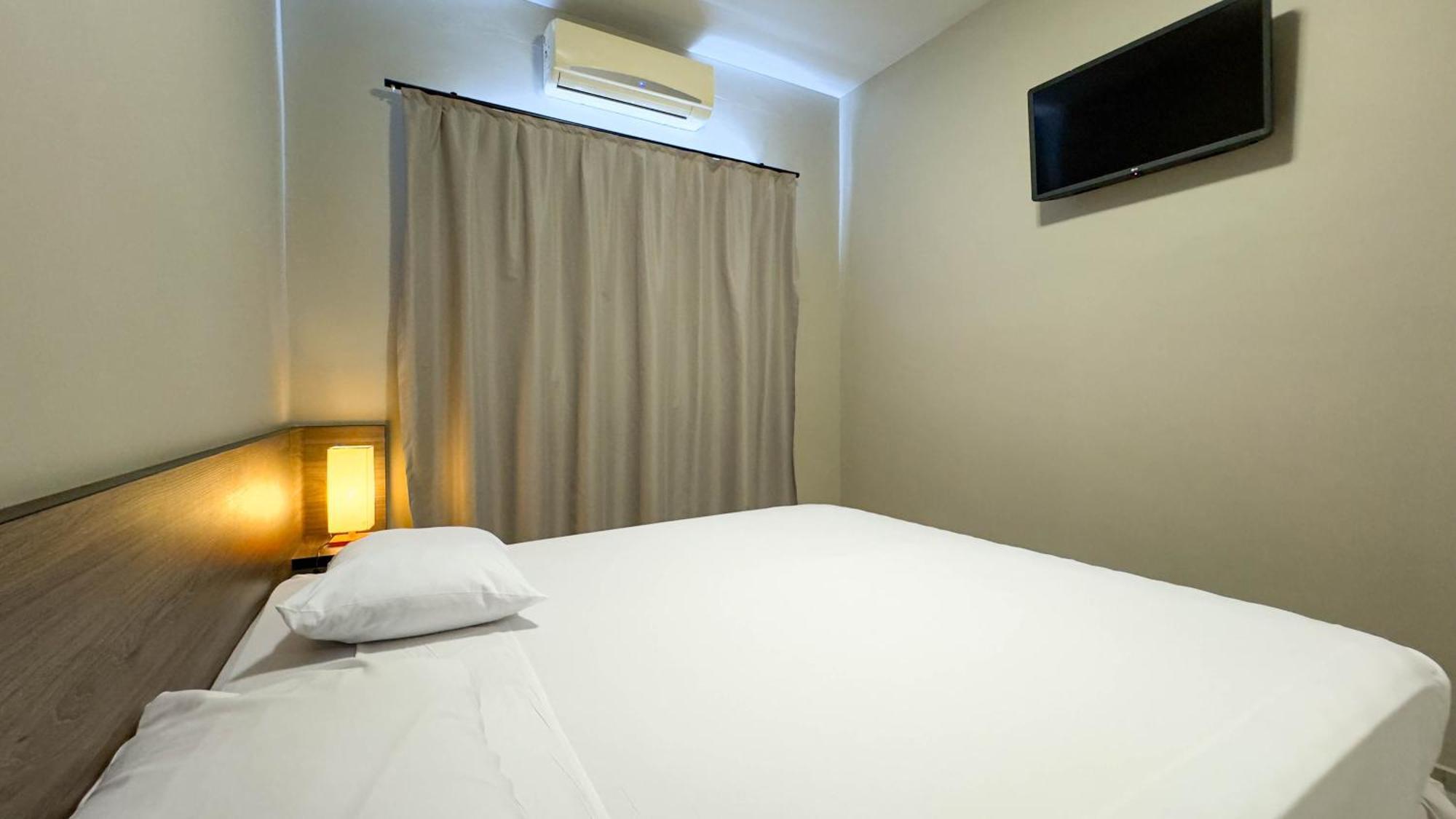 I-Hotel ปีราซิกาบา ภายนอก รูปภาพ